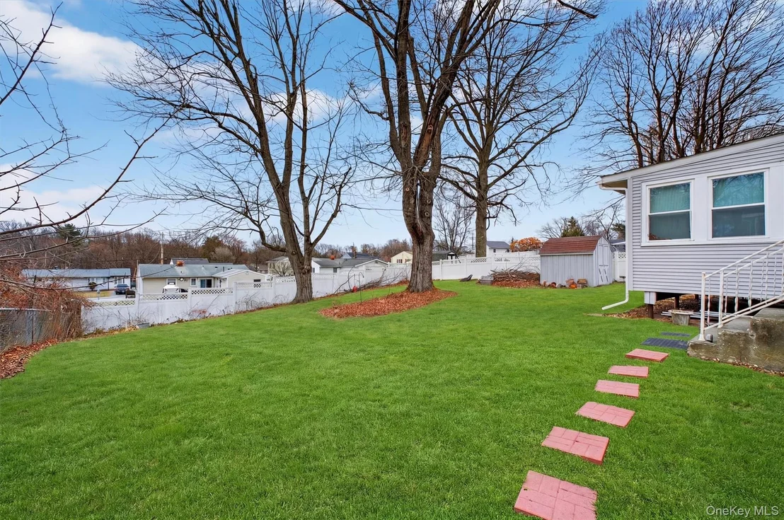 Photo of 18 Cardinal Drive