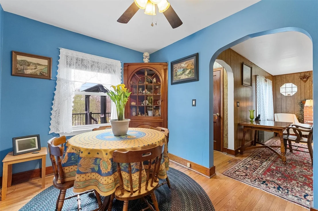 Photo of 224 Manchester Road