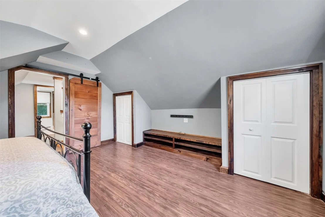 Photo of 14 Summit Avenue