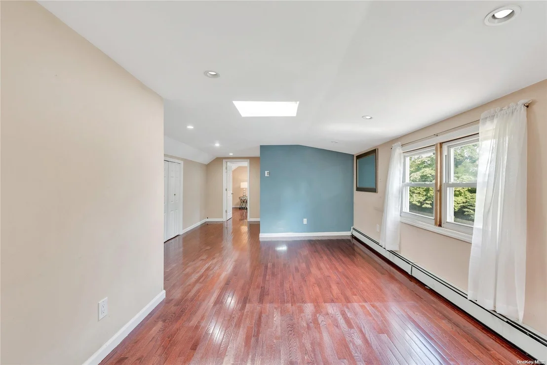 Photo of 106 Hale Road