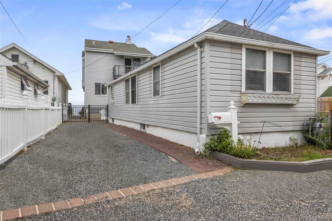 Photo of 19 Pine Lane