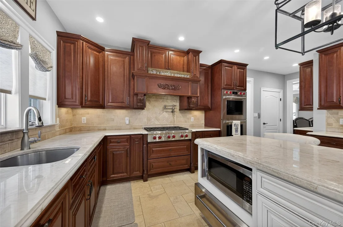 Photo of 261 Harbor Road