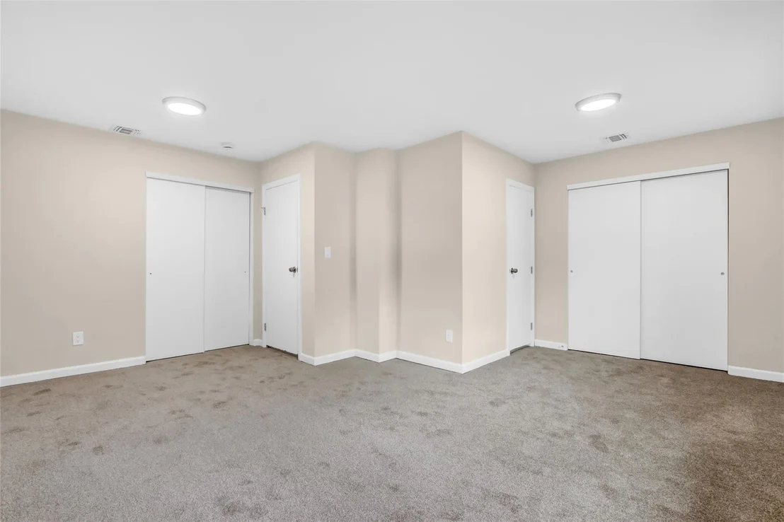 Photo of 219 Floyd Road