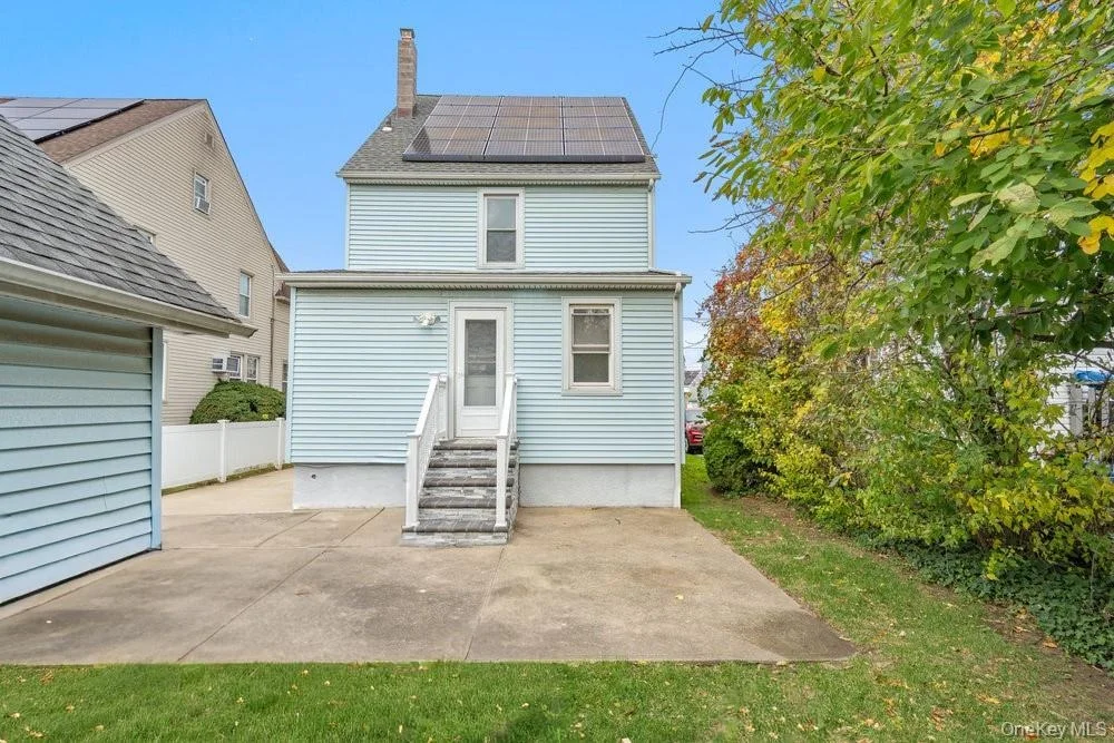 Photo of 80 Munro Boulevard