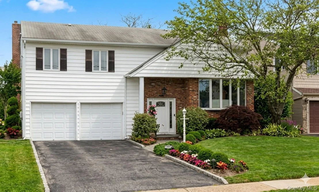 Photo of 3089 Monterey Drive