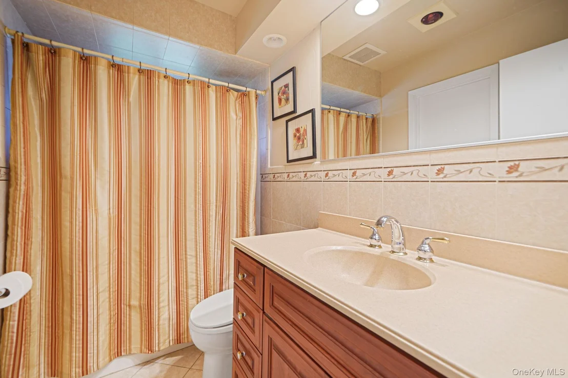 Photo of 13 Bee Drive