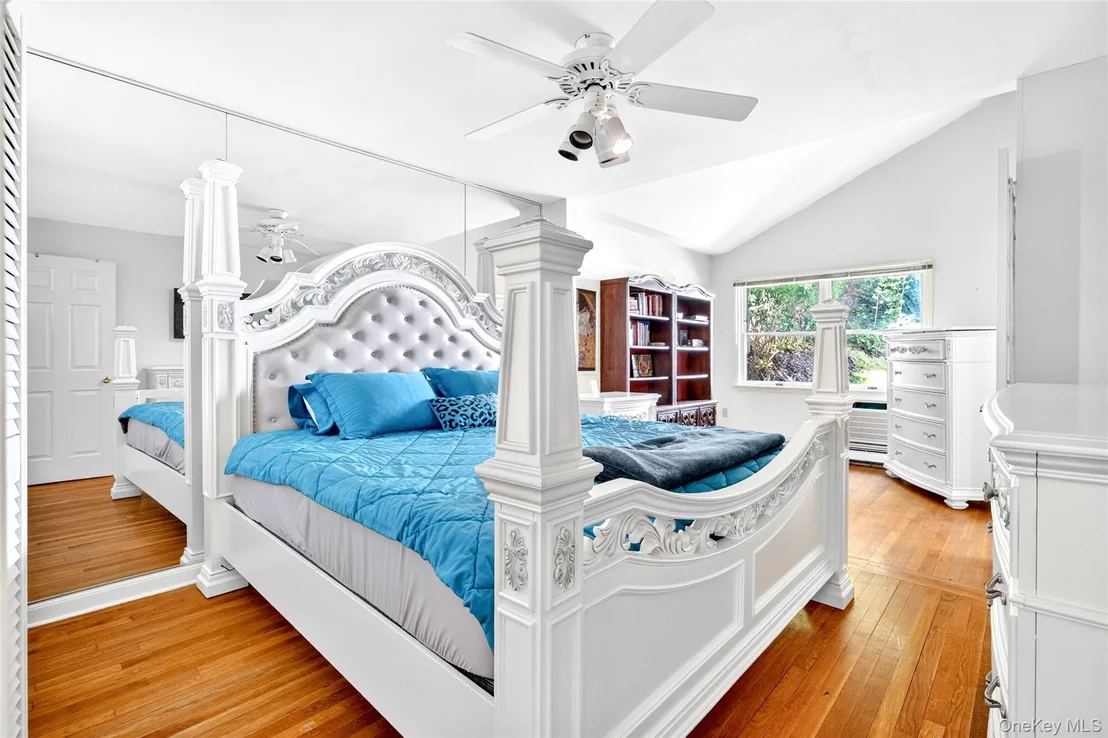 Photo of 25 Hillside Avenue