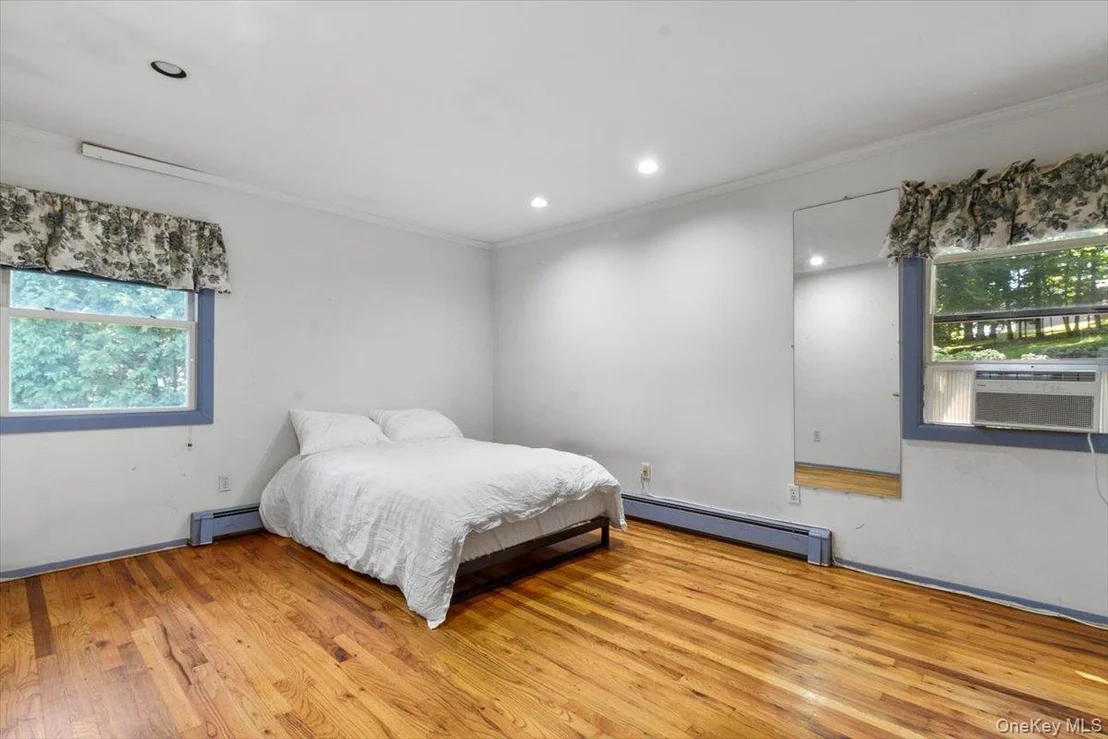 Photo of 1 Emerald Lane