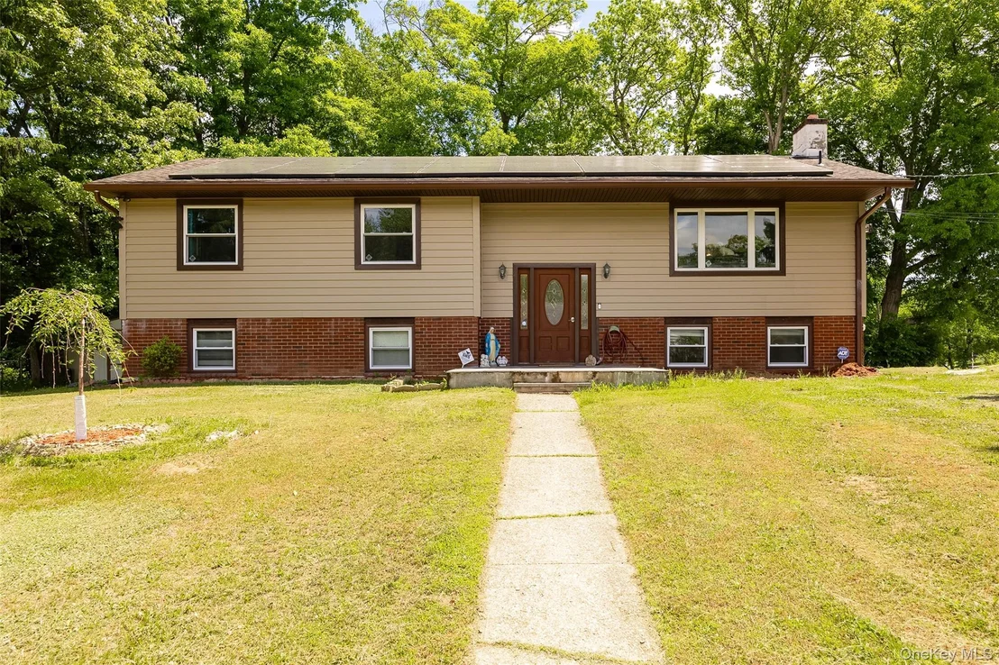 Photo of 2 Lawrence Road