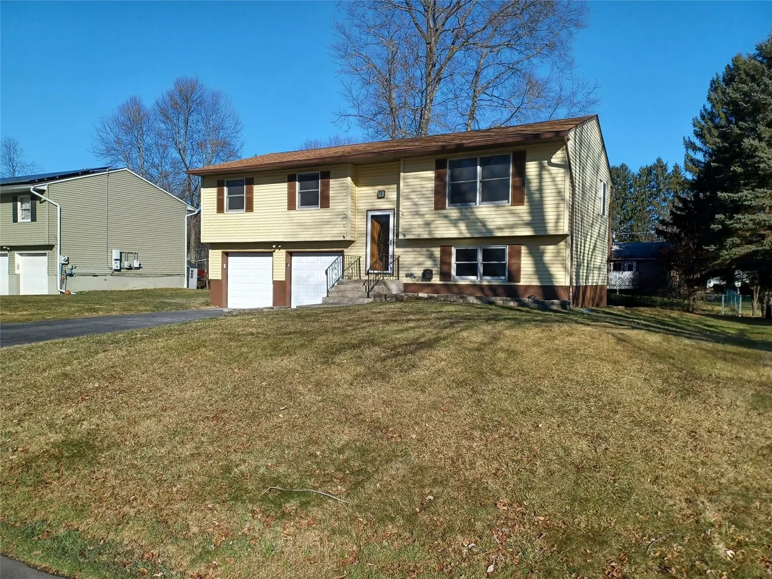 Photo of 62 Brewster Drive