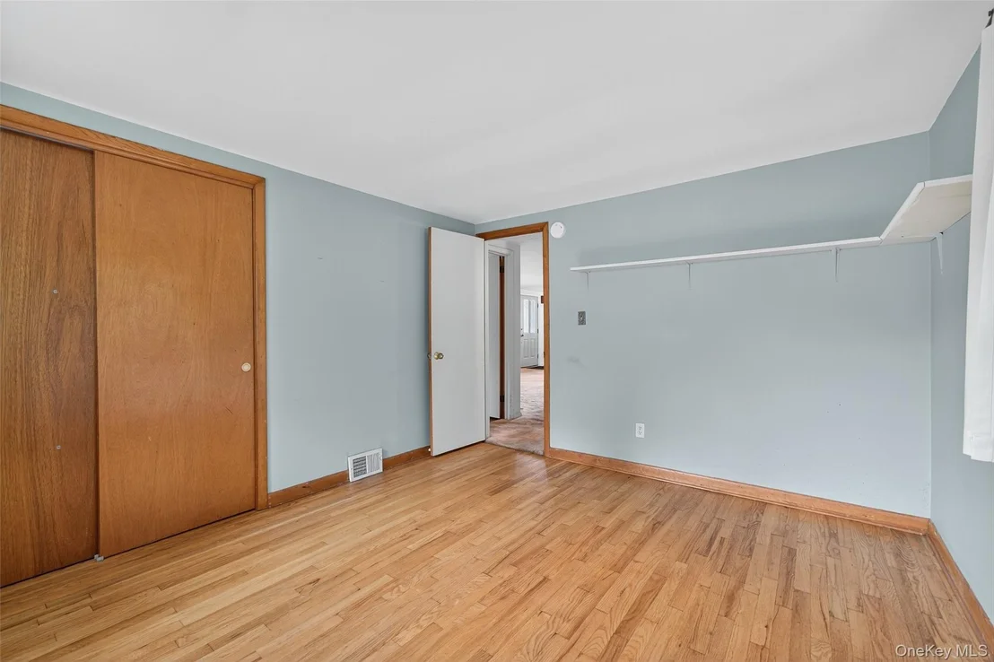 Photo of 33 Windwood Drive