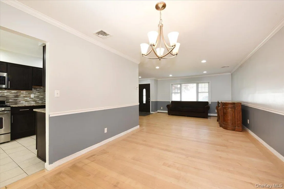 Photo of 20 Dumond Place