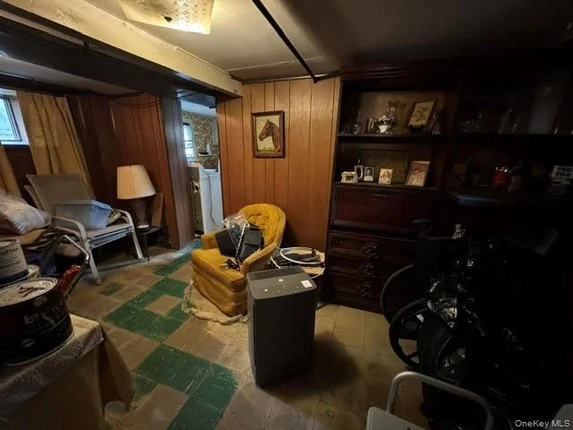 Photo of 10 Forest Avenue