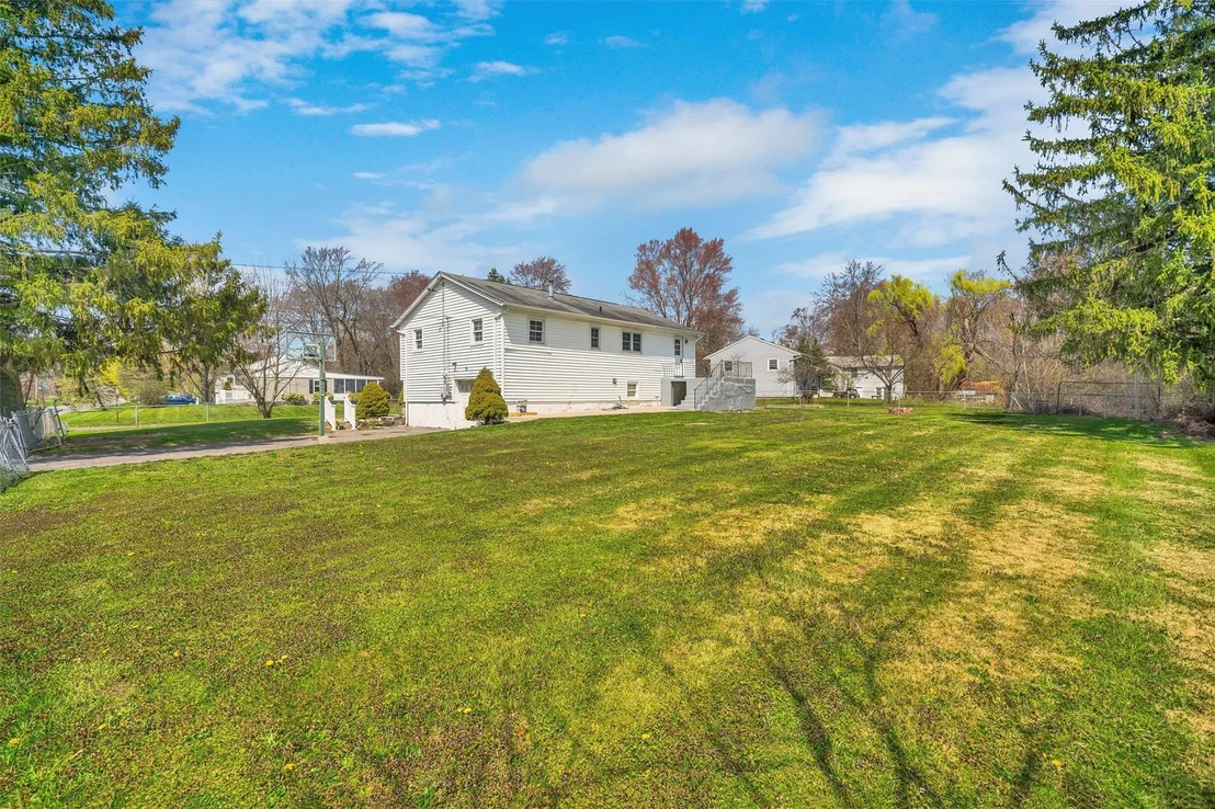 Photo of 18 Stirrup Drive