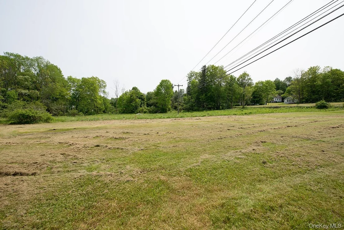 Photo of 1132 Old Route 17
