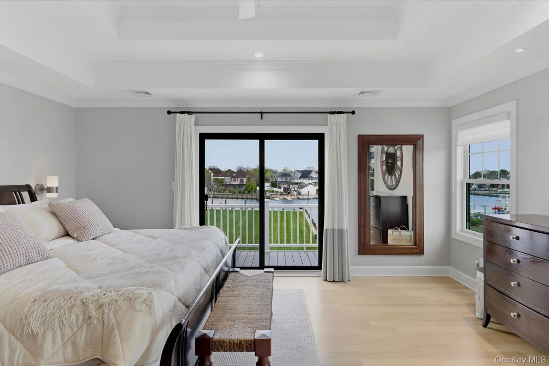 Photo of 240 Clocks Boulevard