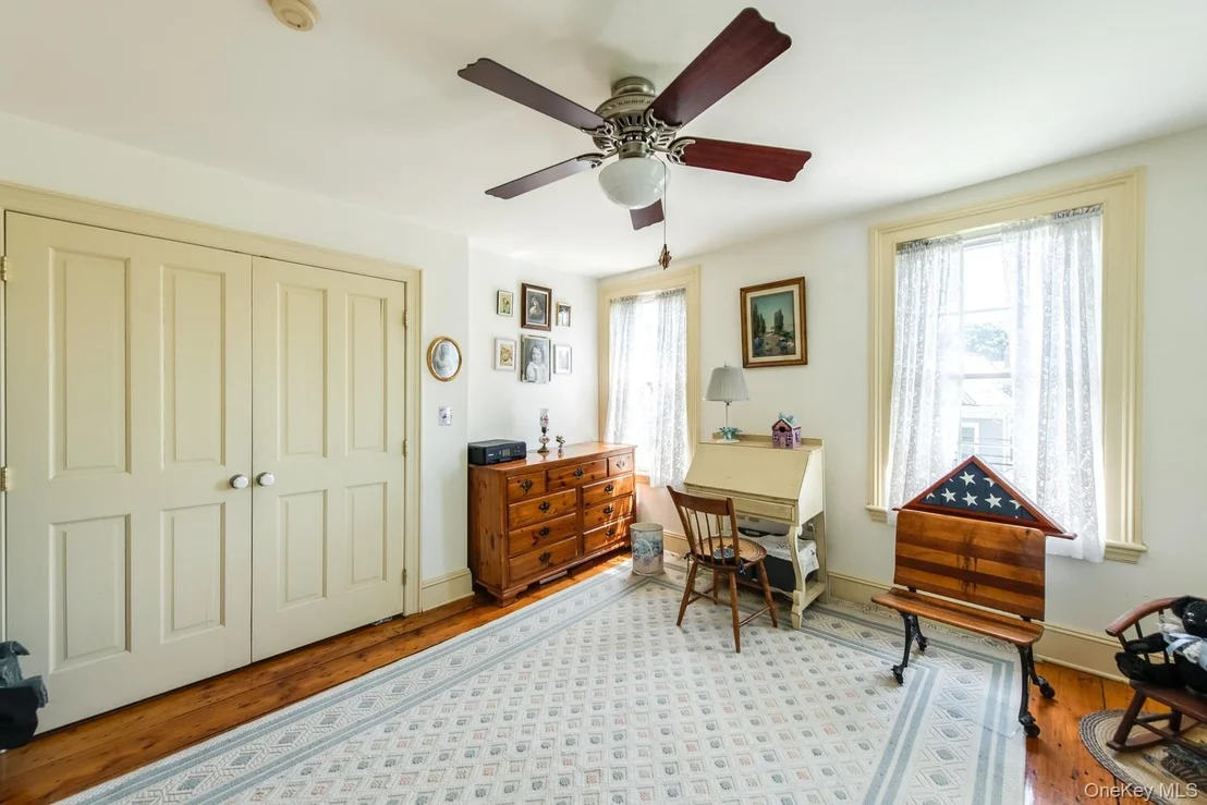 Photo of 33 Cliff Street