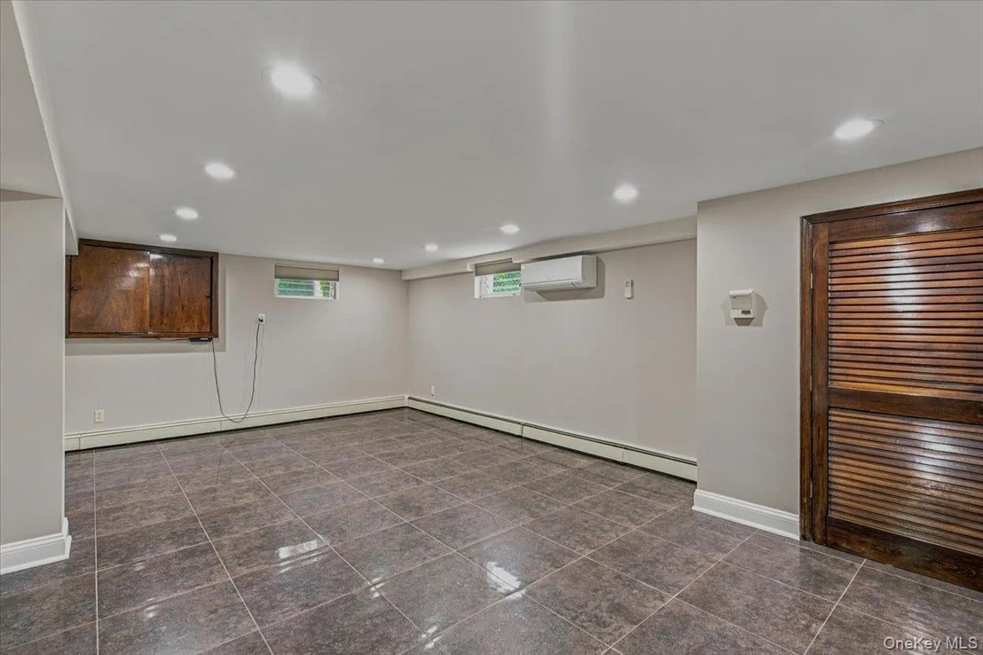 Photo of 34 Duke Drive