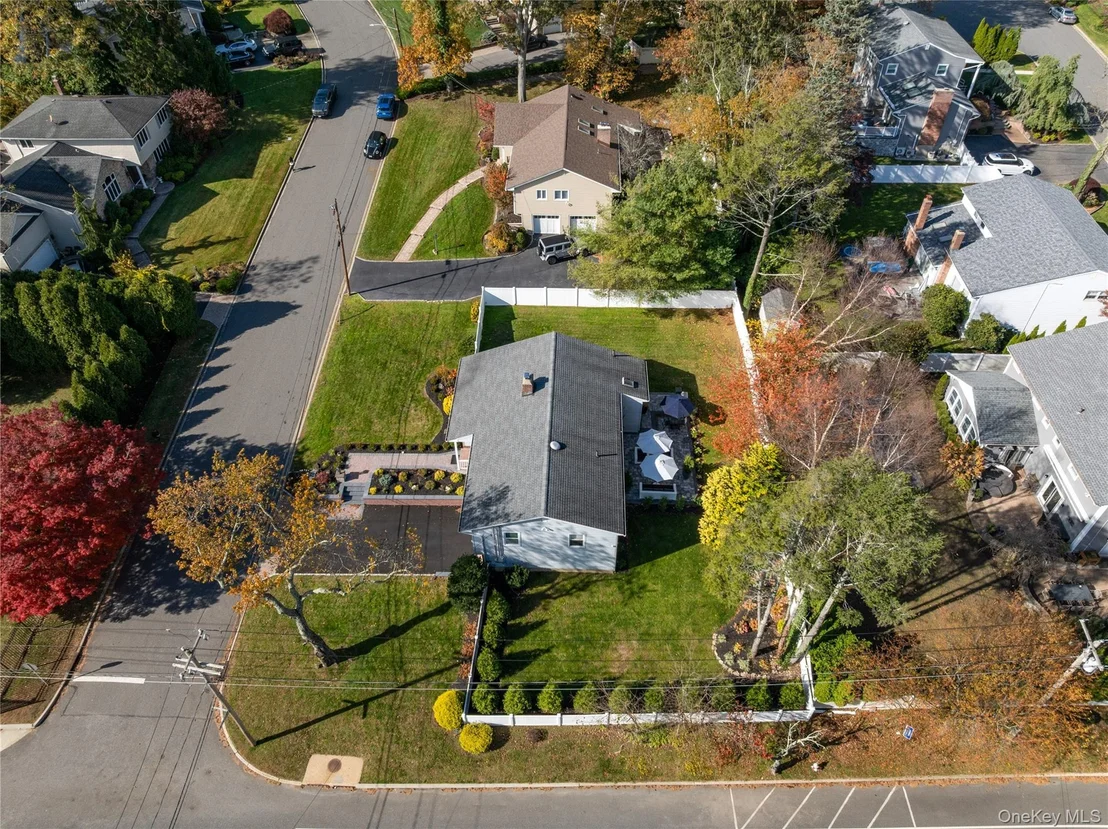 Photo of 4 Long Ridge Road