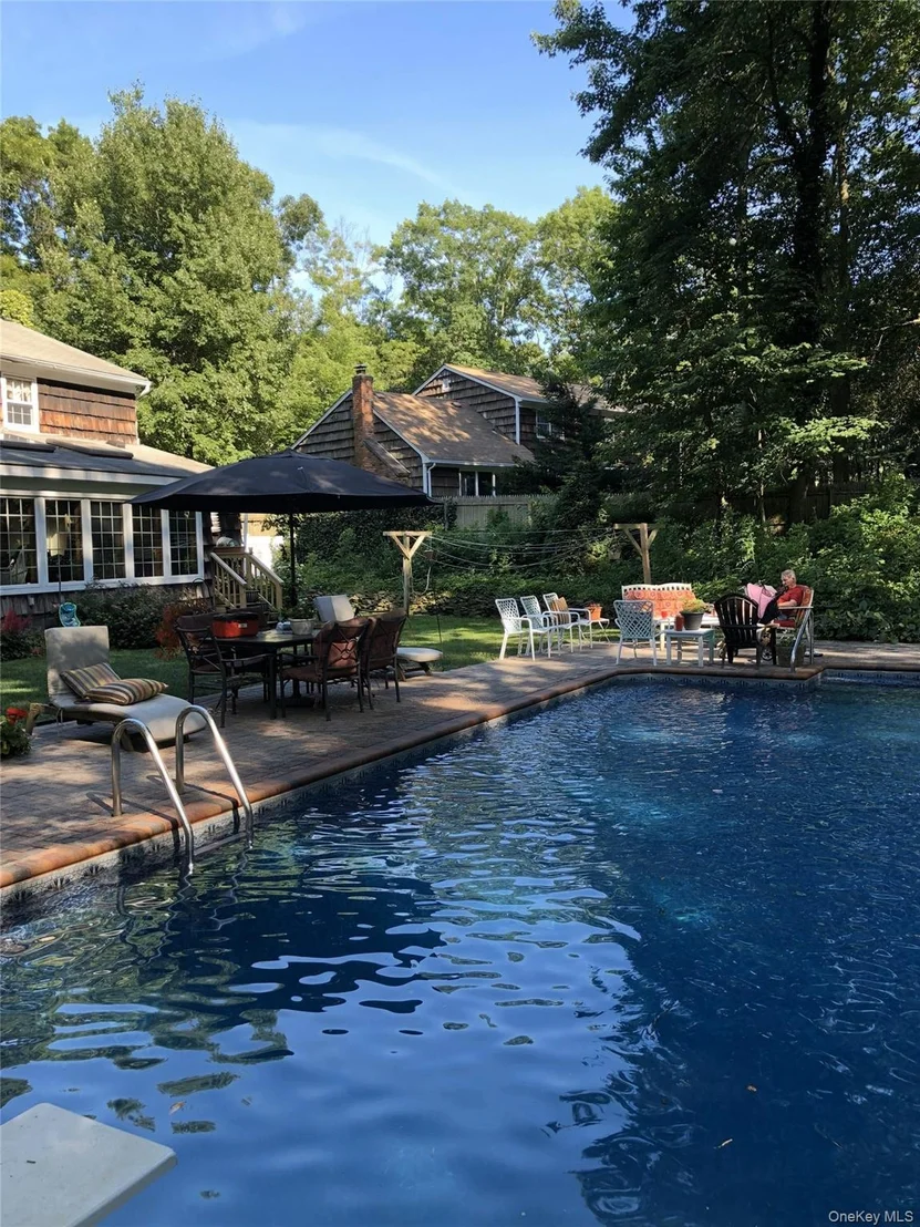 Photo of 105 Rustic Road
