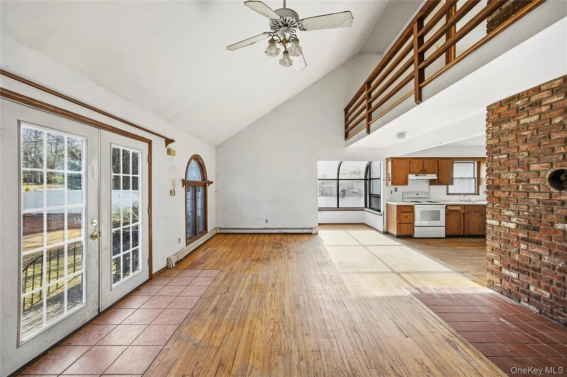 Photo of 350 Brigantine Drive