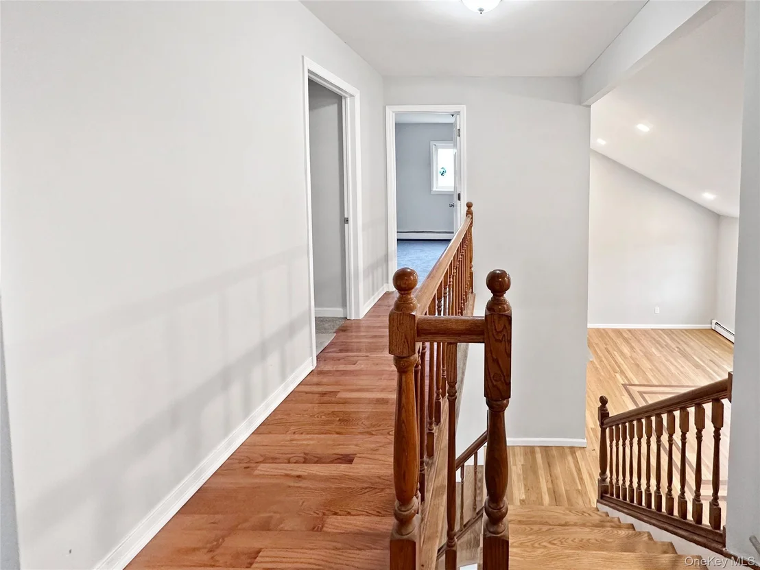 Photo of 19 Leaf Avenue