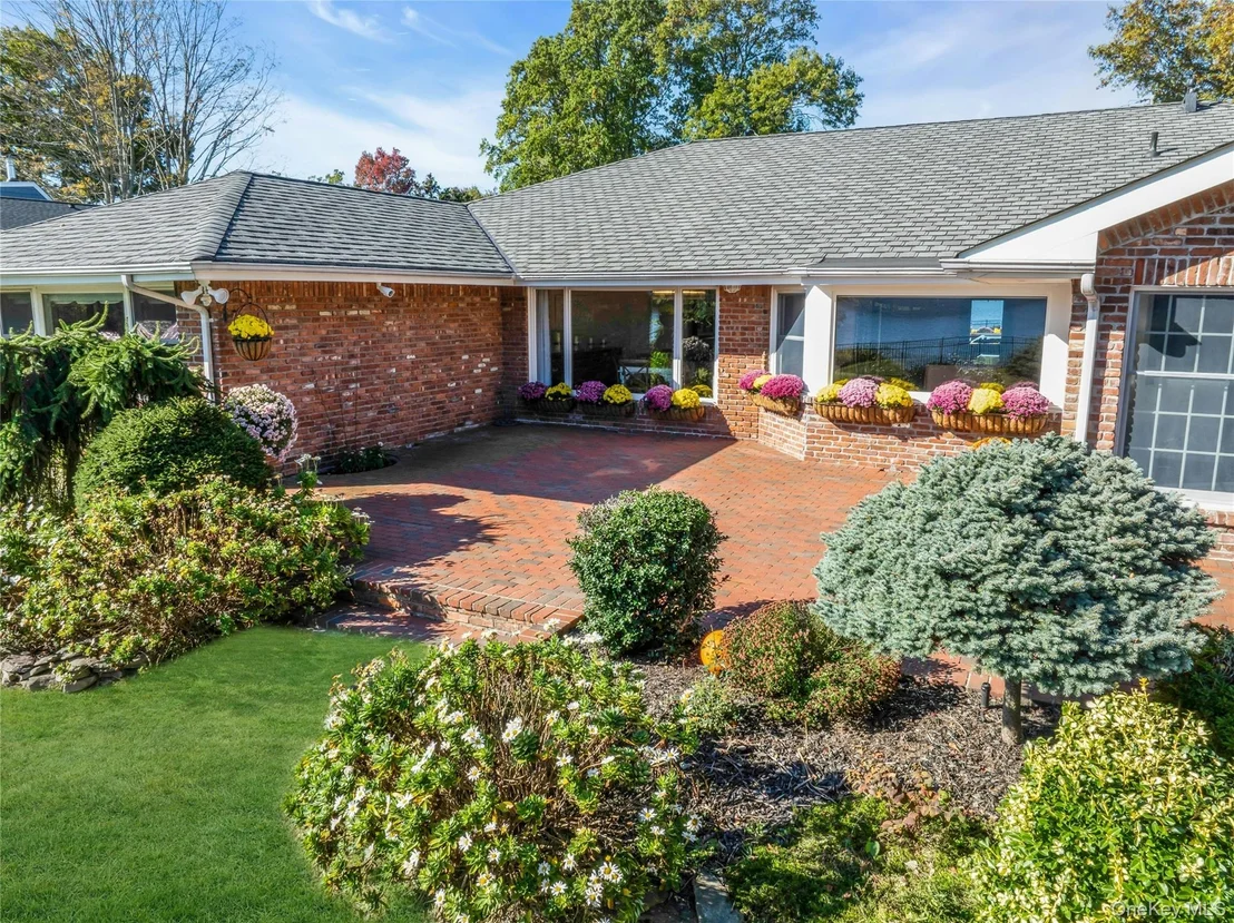 Photo of 11 Cranberry Drive
