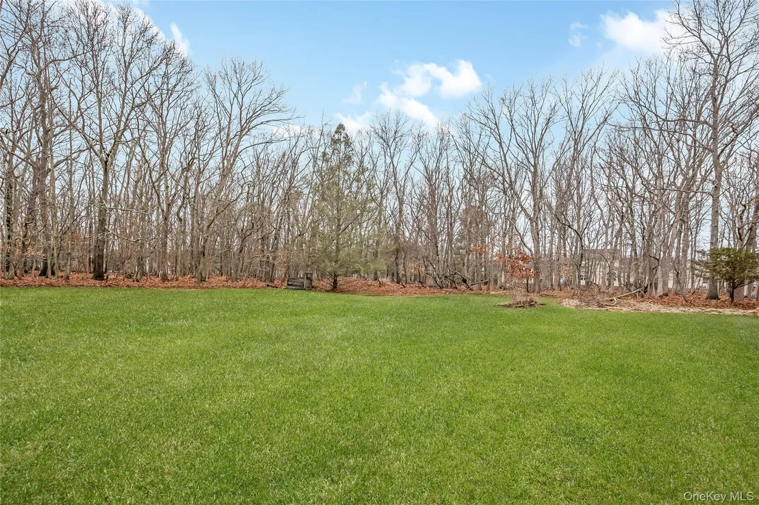 Photo of 24 Buckskin Lane