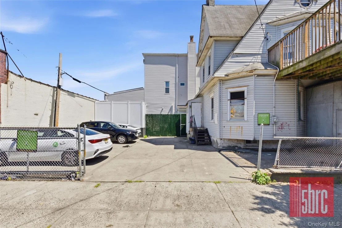 Photo of 1201 37th Street