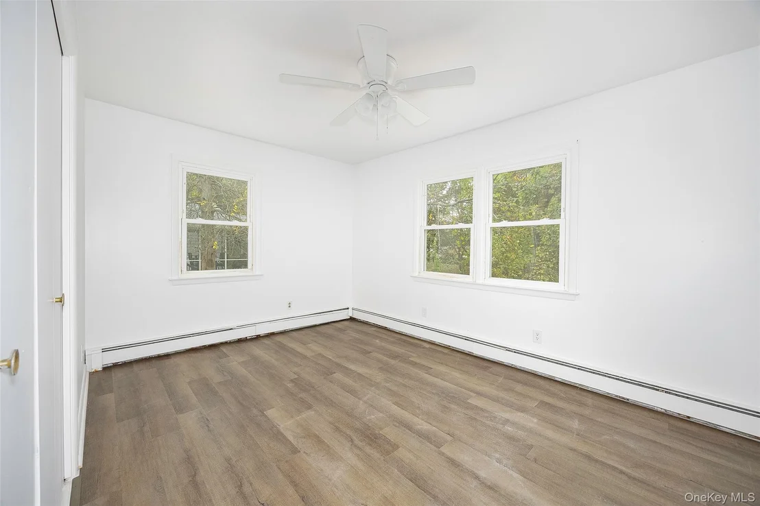Photo of 19 Timberline Drive