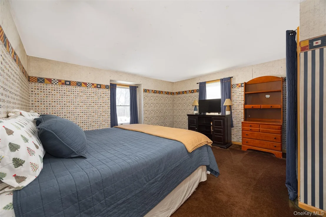 Photo of 40 Ireland Drive