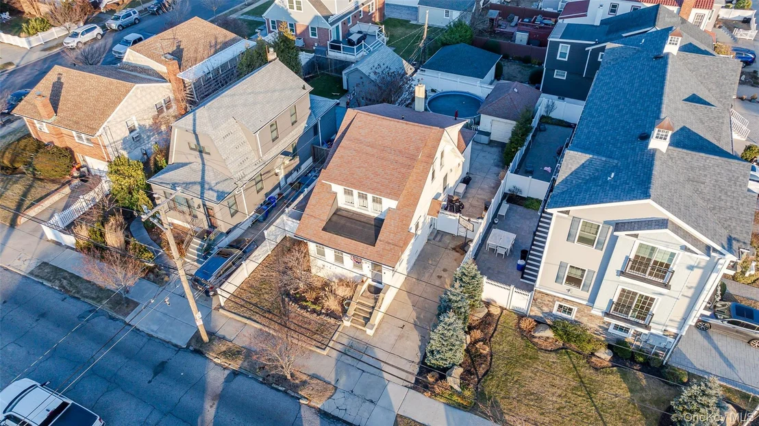 Photo of 208 Franklin Boulevard