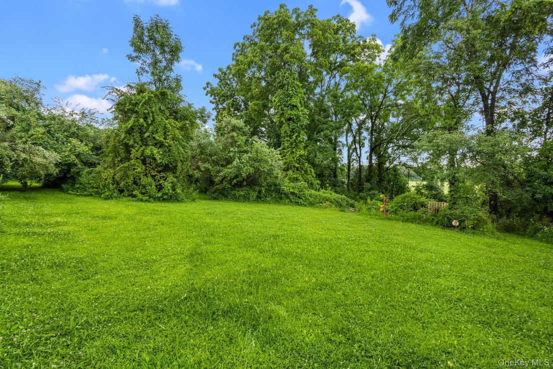 Photo of 75 Sunset Drive