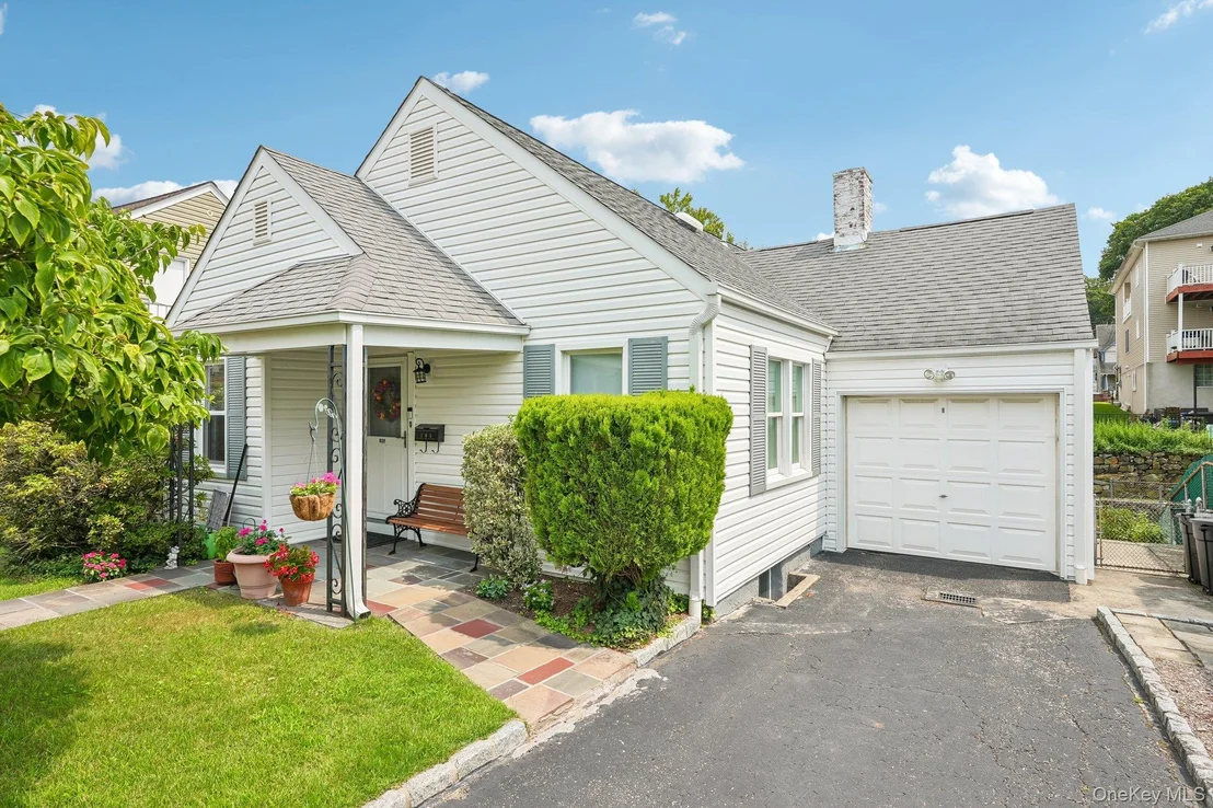 Photo of 105 Hildreth Place