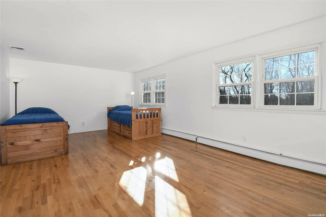 Photo of 59 Townsend Drive