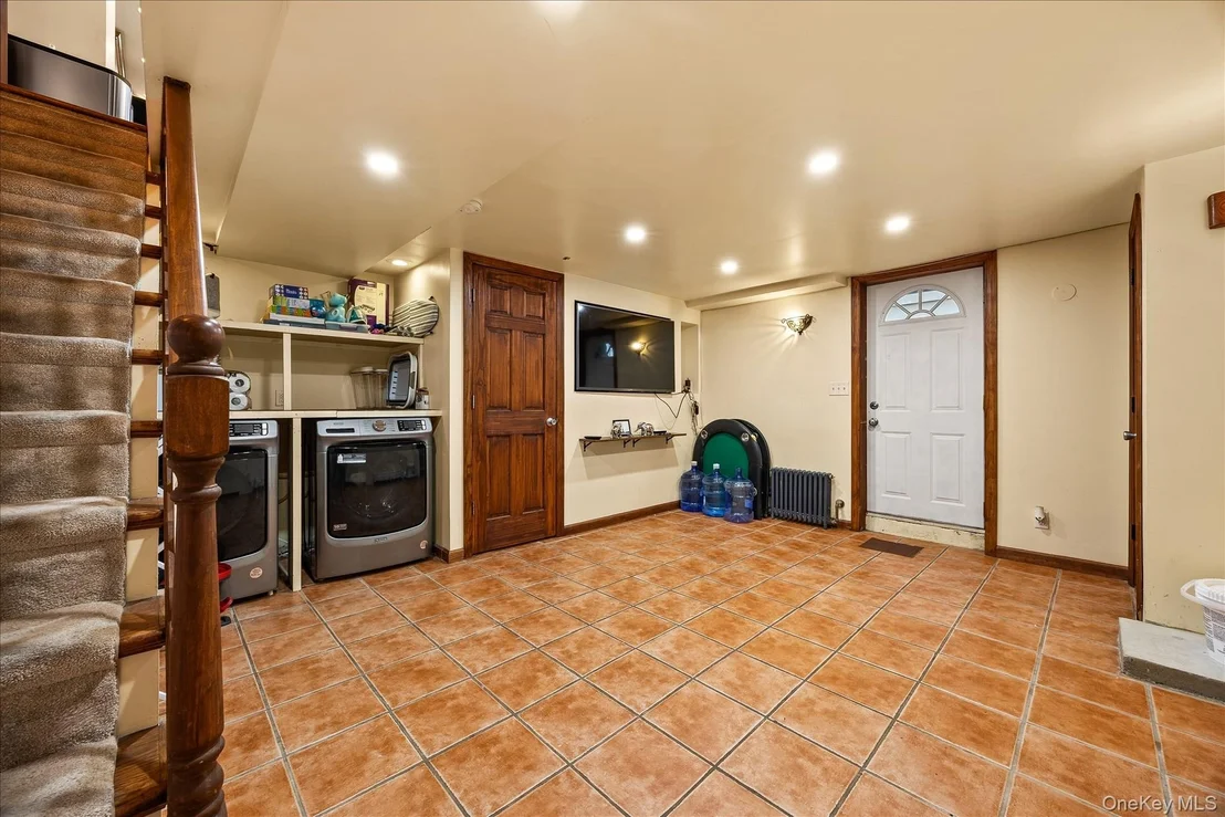 Photo of 6731 52nd Road