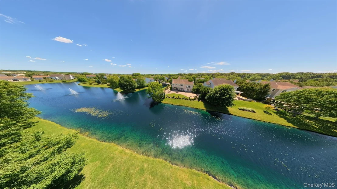 Photo of 38 Hamlet Woods Drive