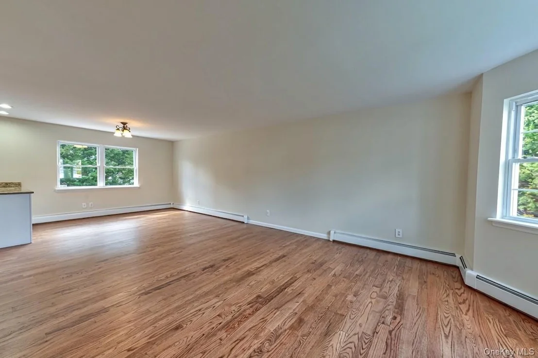Photo of 44 Westminster Drive