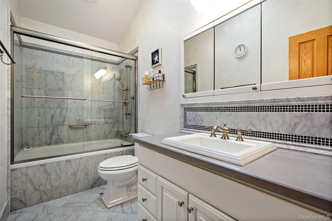 Photo of 8 Talcott Road
