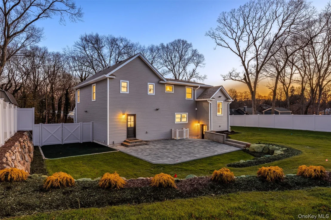 Photo of 5 Poplar Drive