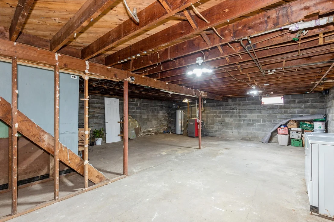 Photo of 97 Pine Neck Avenue