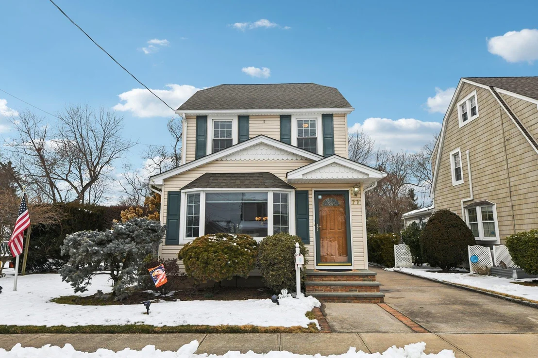 Photo of 77 Yale Street