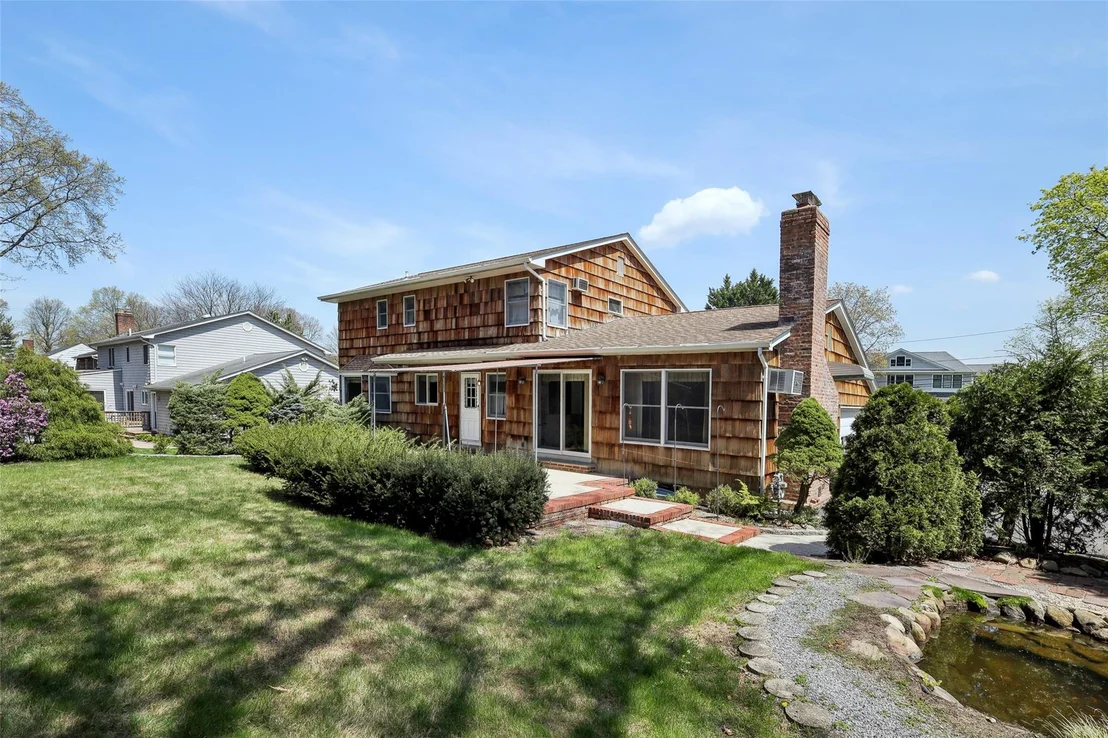 Photo of 54 Robbins Drive