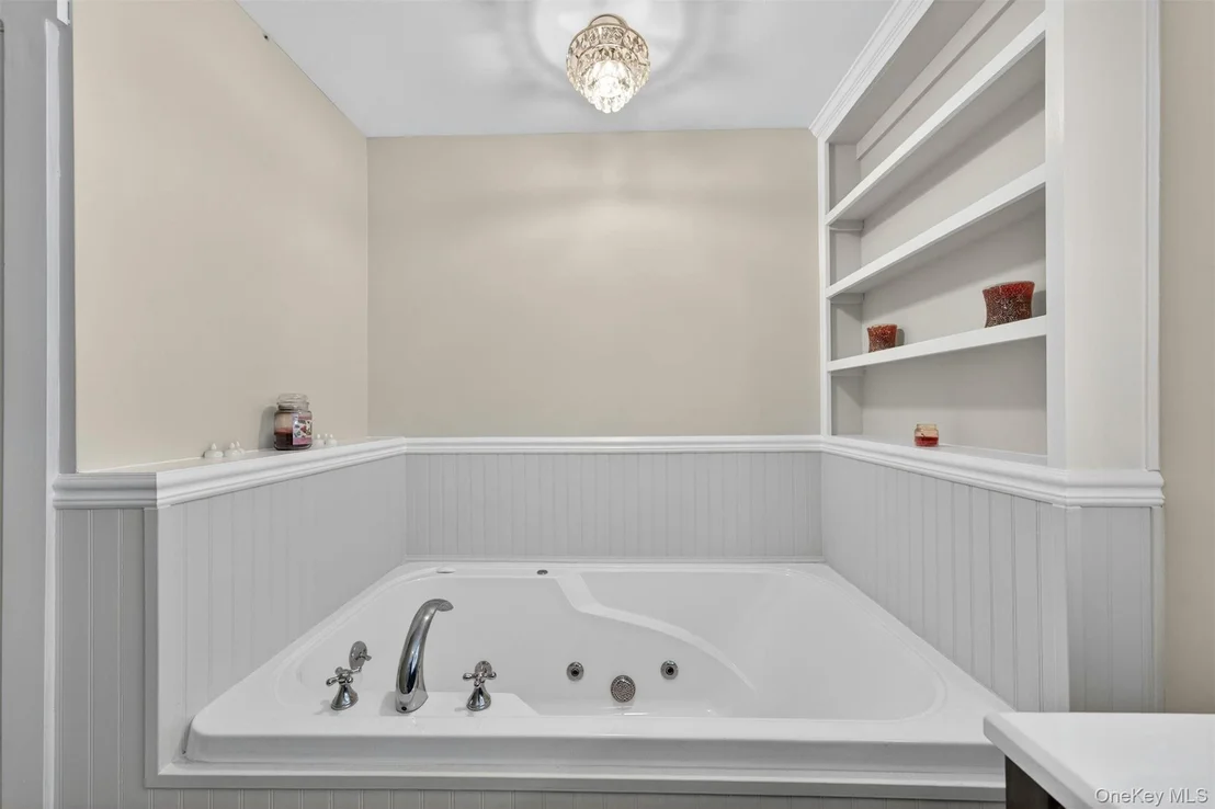 Photo of 233 Hill Road