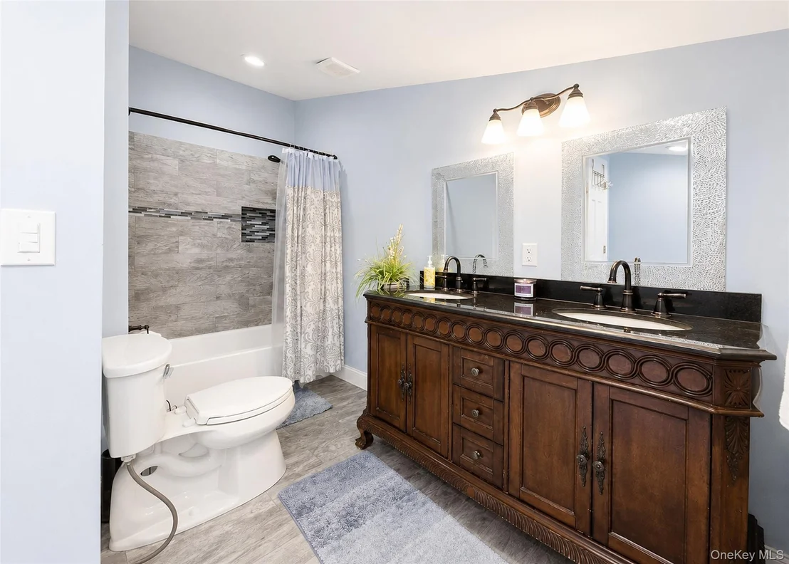 Photo of 30 Hackberry Lane