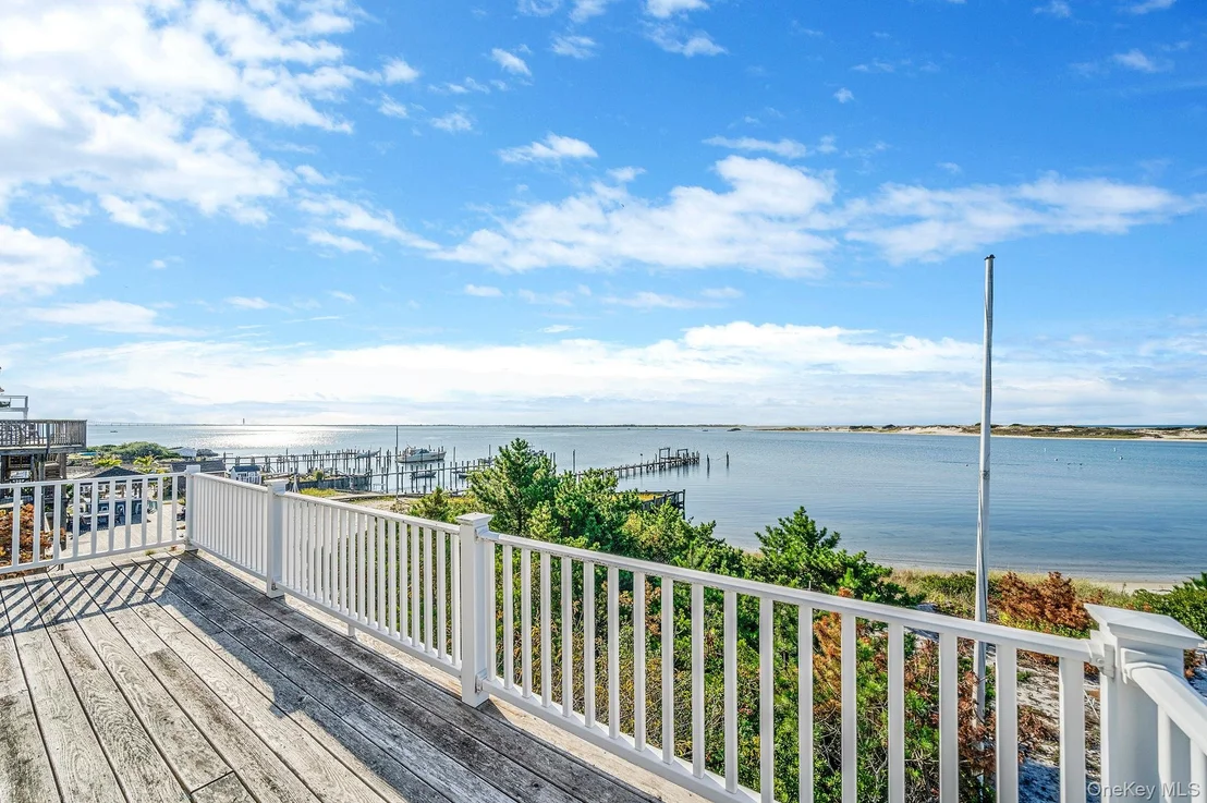 Photo of 240A Oak Beach Road
