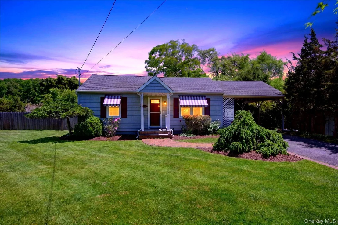 Photo of 203 Lyman Road