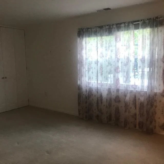 Photo of Unit F at 901 Commons Way