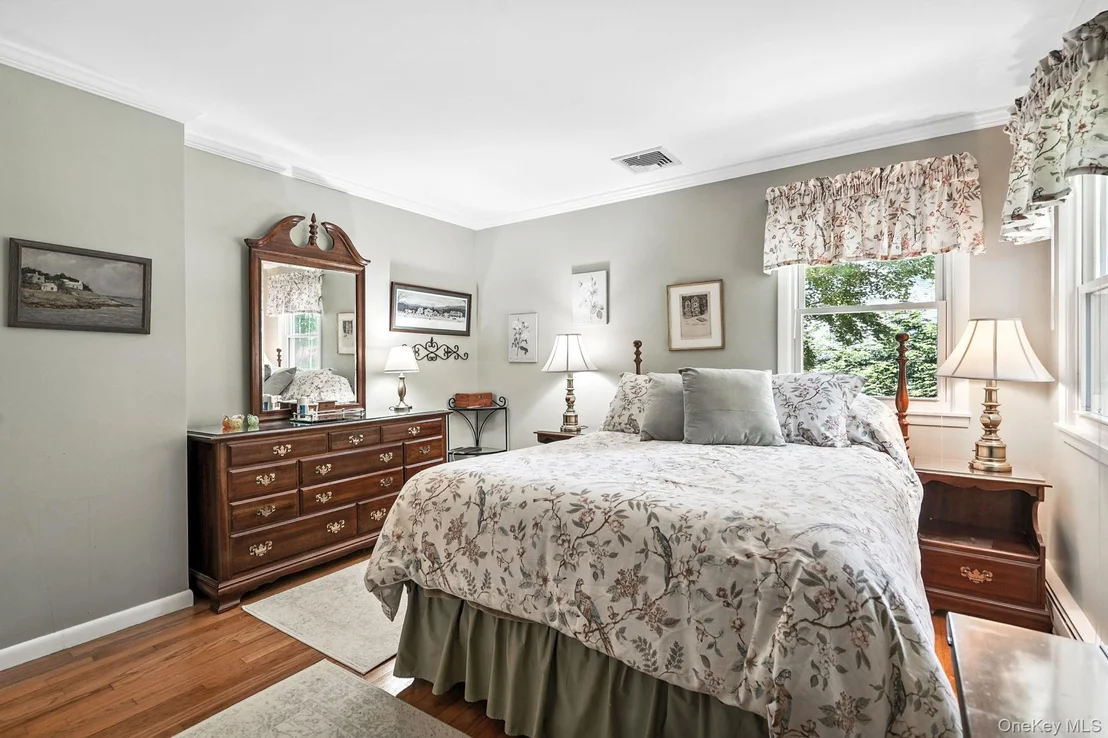 Photo of 69 Clove Brook Drive