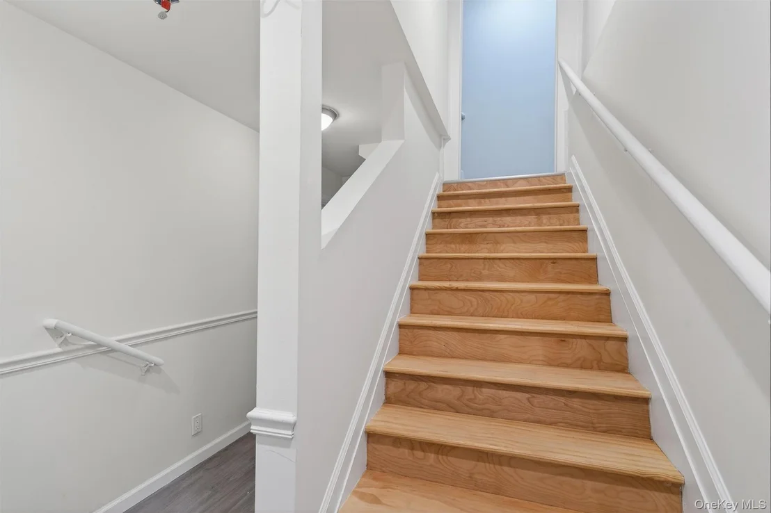 Photo of 86 Beaver Brook Road